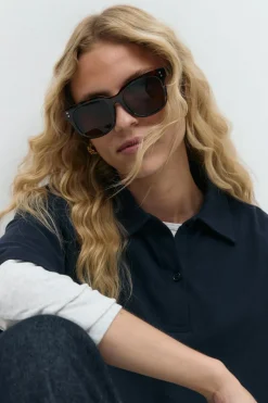 Gina Tricot basic sunglasses Beige New