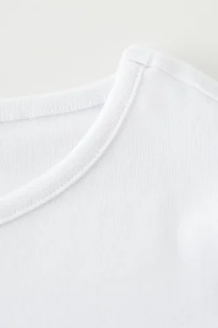 Gina Tricot Baic tight top Hvit New