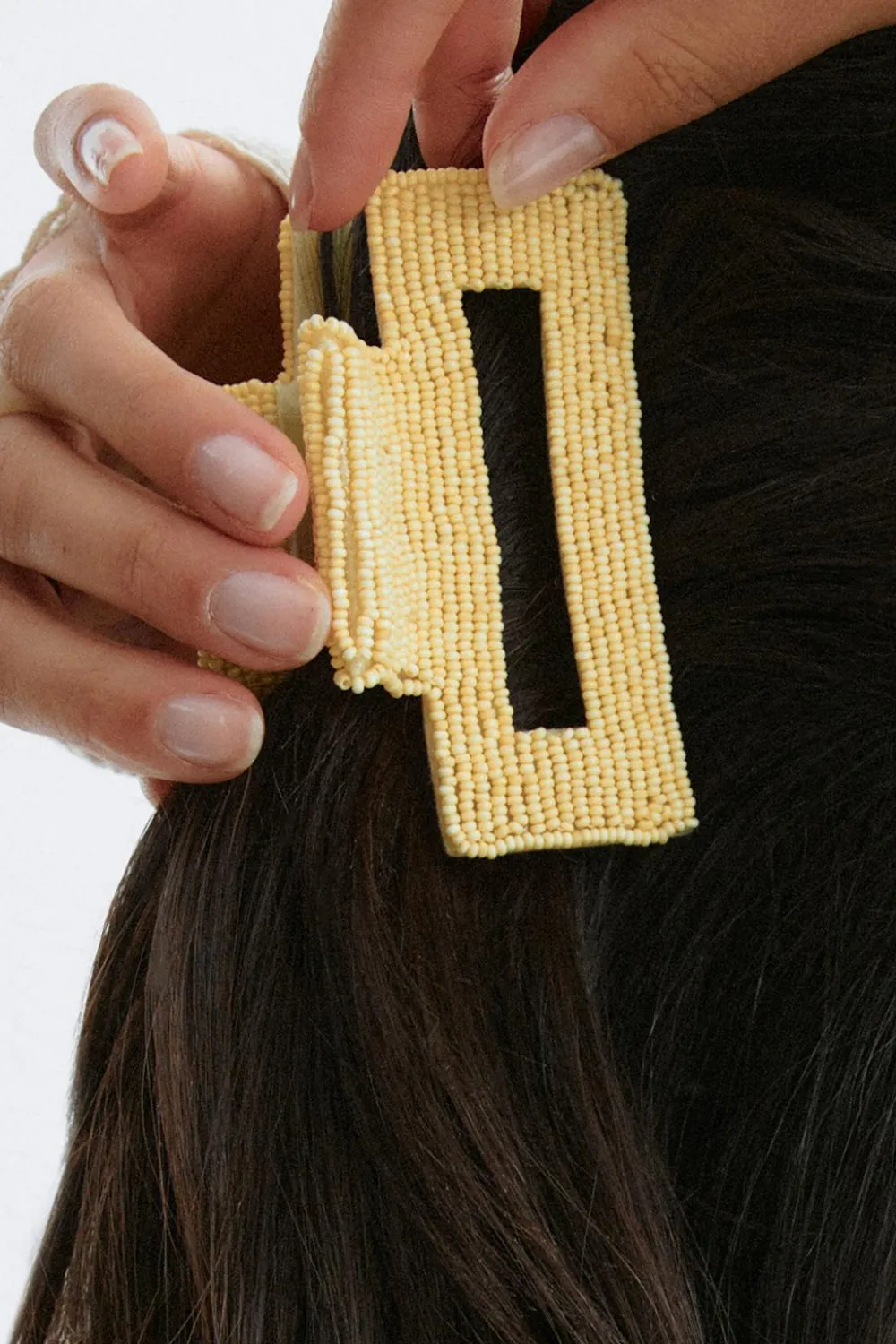 Gina Tricot Beaded hair clip Gul Online