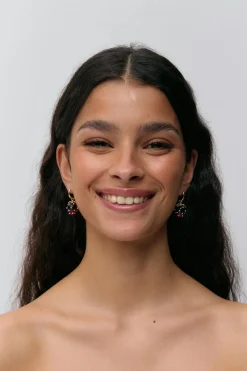 Gina Tricot Berry earrings Rød Discount