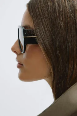 Gina Tricot Bold aviator sunglasses Svart Clearance