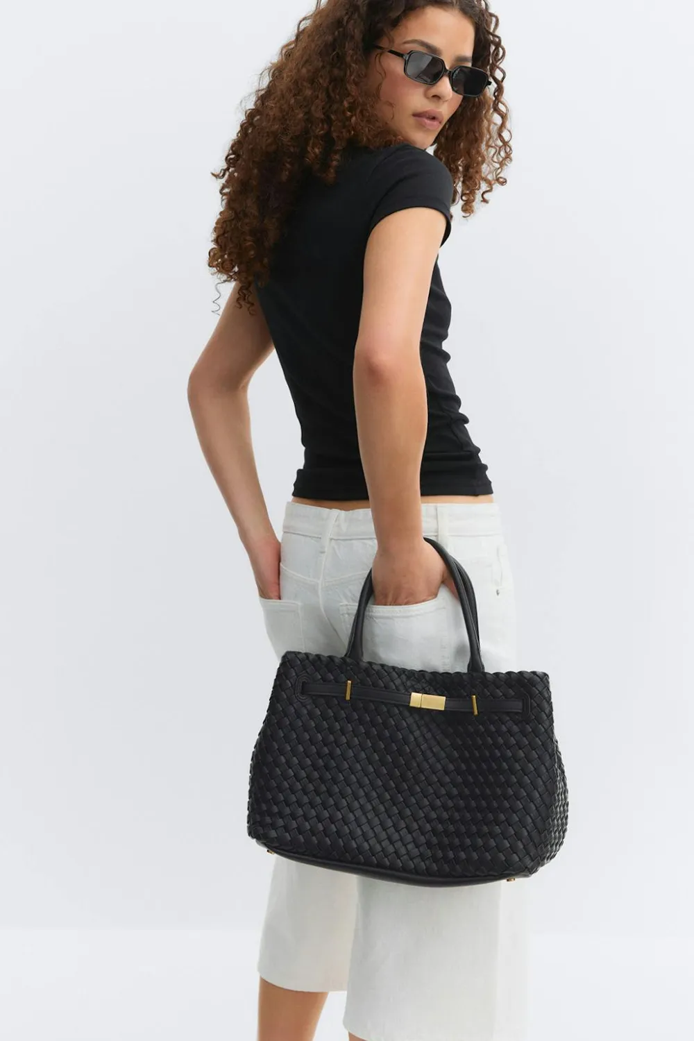 Gina Tricot Braided top handle bag Svart