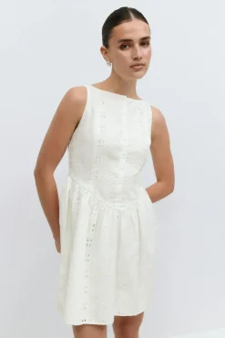 Gina Tricot Broderie anglaise dress Hvit Hot