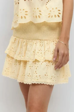 Gina Tricot Broderie angaie ini kirt Gul Discount