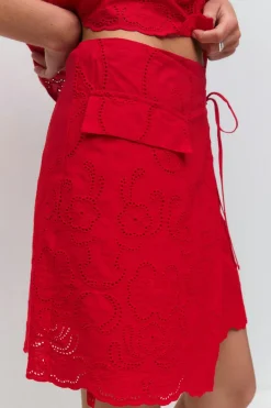 Gina Tricot Broderie anglaise mini skirt Rød New