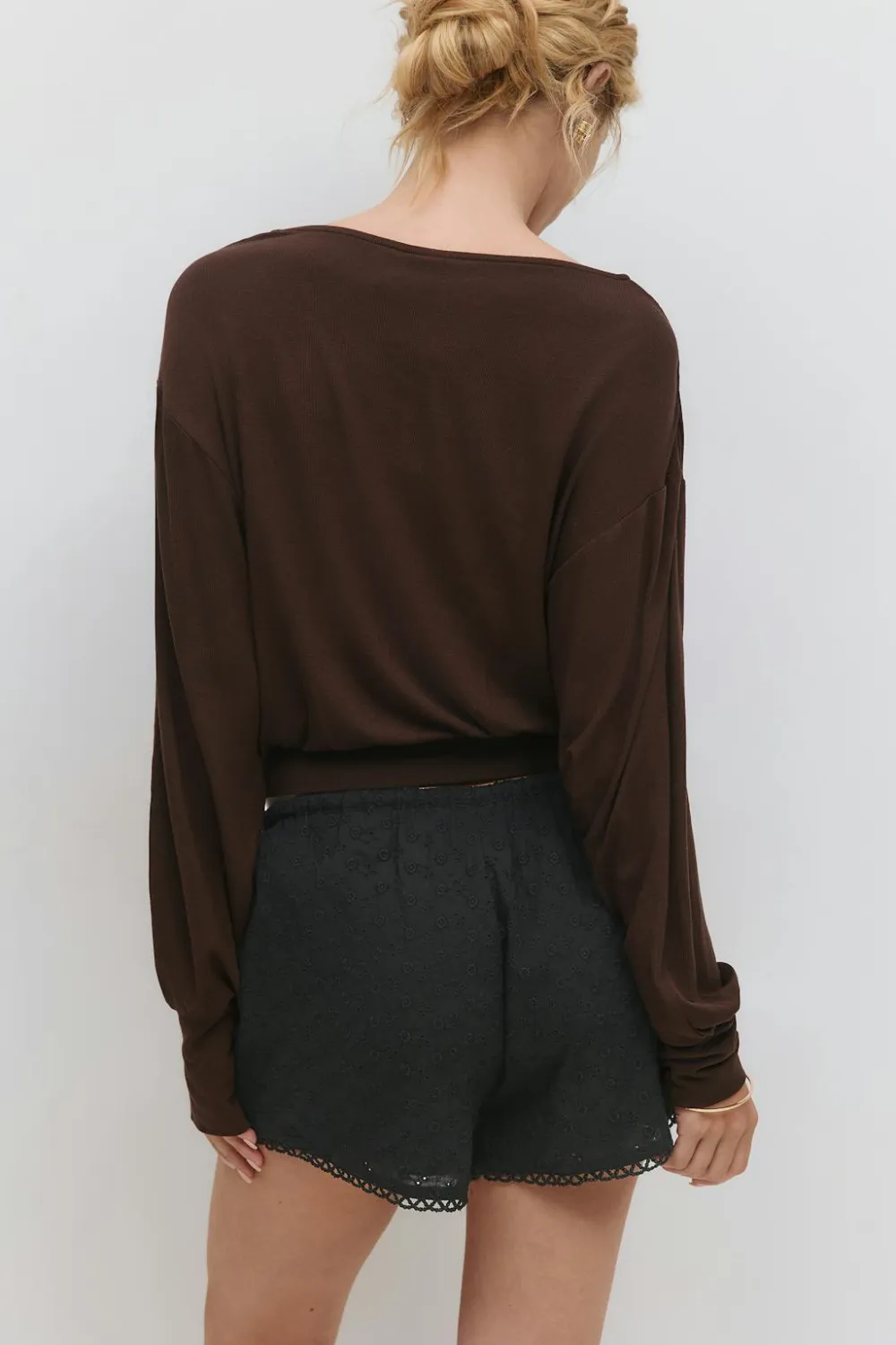 Gina Tricot Broderie angaie hort Svart
