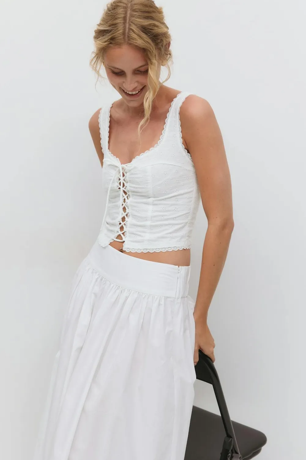 Gina Tricot Broderie anglais top Hvit Clearance