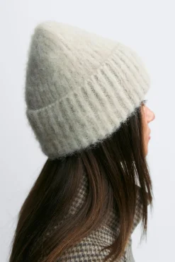 Gina Tricot Chunky hairy beanie Hvit Sale