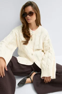 Gina Tricot Chunky knitted cabe cardigan Hvit Hot