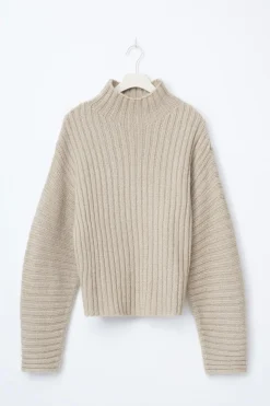 Gina Tricot Chunky turteneck knit weater Beige Clearance