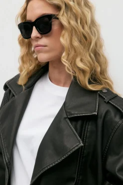 Gina Tricot classic chunky sunglasses Svart New