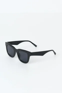 Gina Tricot classic chunky sunglasses Svart New