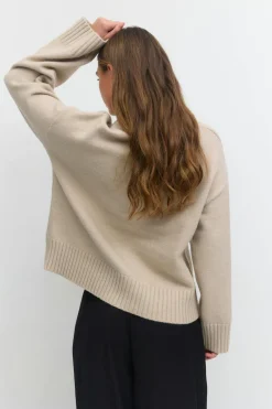 Gina Tricot Crew neck knitted weater Beige