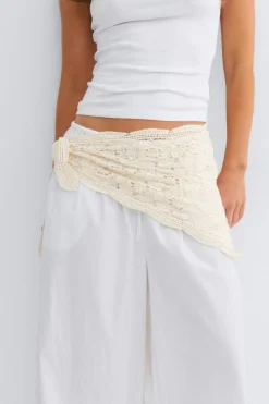 Gina Tricot Crochet hip scarf Hvit Clearance