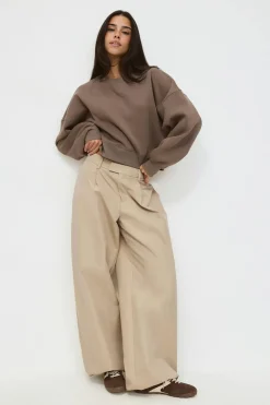 Gina Tricot Crop crewneck weater Beige Hot