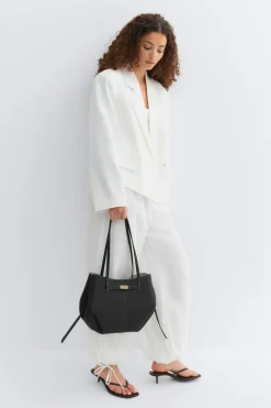 Gina Tricot Detail midi bag Svart Hot