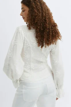Gina Tricot 3d fower top Hvit Hot