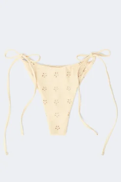 Gina Tricot Ebroidery bikini braziian Gul Best