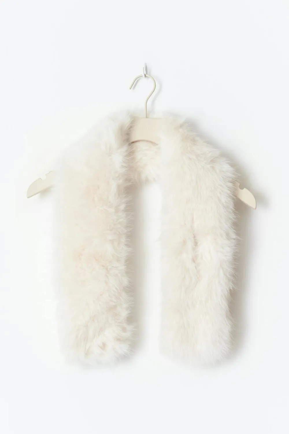 Gina Tricot Faux fur plush scarf Hvit Outlet