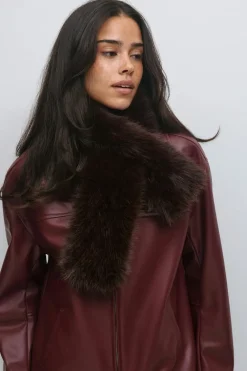 Gina Tricot Faux fur plush scarf Brun Best