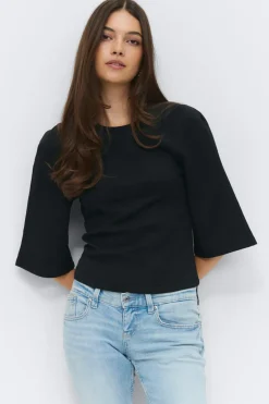 Gina Tricot Fitted top Svart Outlet