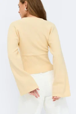 Gina Tricot Fitted wait knitted cardigan Gul Best