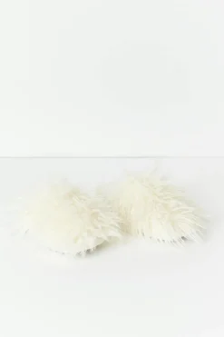 Gina Tricot Fluffy faux fur slipper Hvit Discount