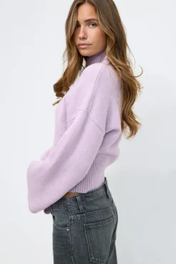 Gina Tricot Funne neck knitted weater Lilla Online