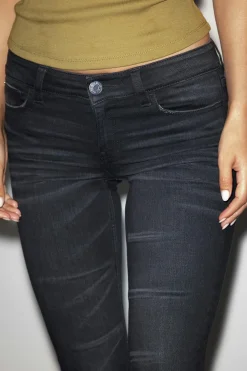 Gina Tricot Glow low flare jeans Svart Clearance