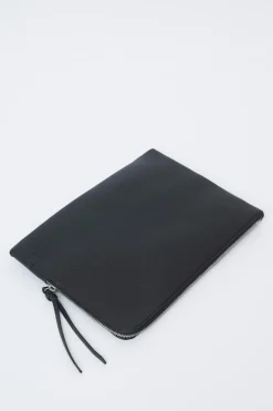 Gina Tricot Grained pu laptop case Svart Discount