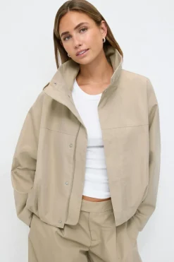 Gina Tricot High neck hort jacket Beige Best