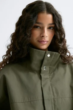 Gina Tricot High neck hort jacket Grønn
