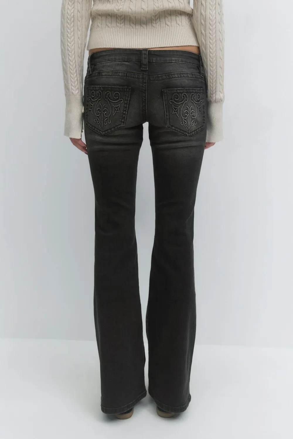 Gina Tricot 14+ hip hug fare ta jean Svart Online