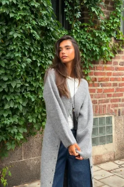 Gina Tricot Knitted button down dre Grå Discount
