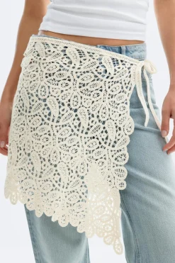 Gina Tricot Knitted crochet apron kirt Hvit Best