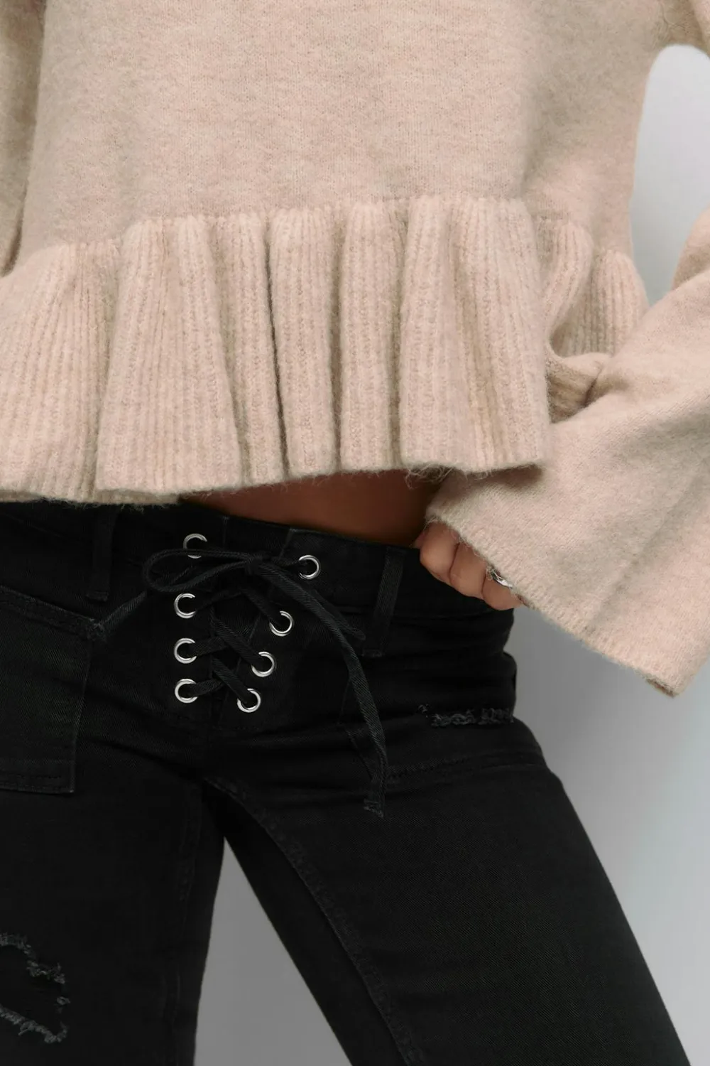 Gina Tricot 14+ knitted pepu weater Beige Hot