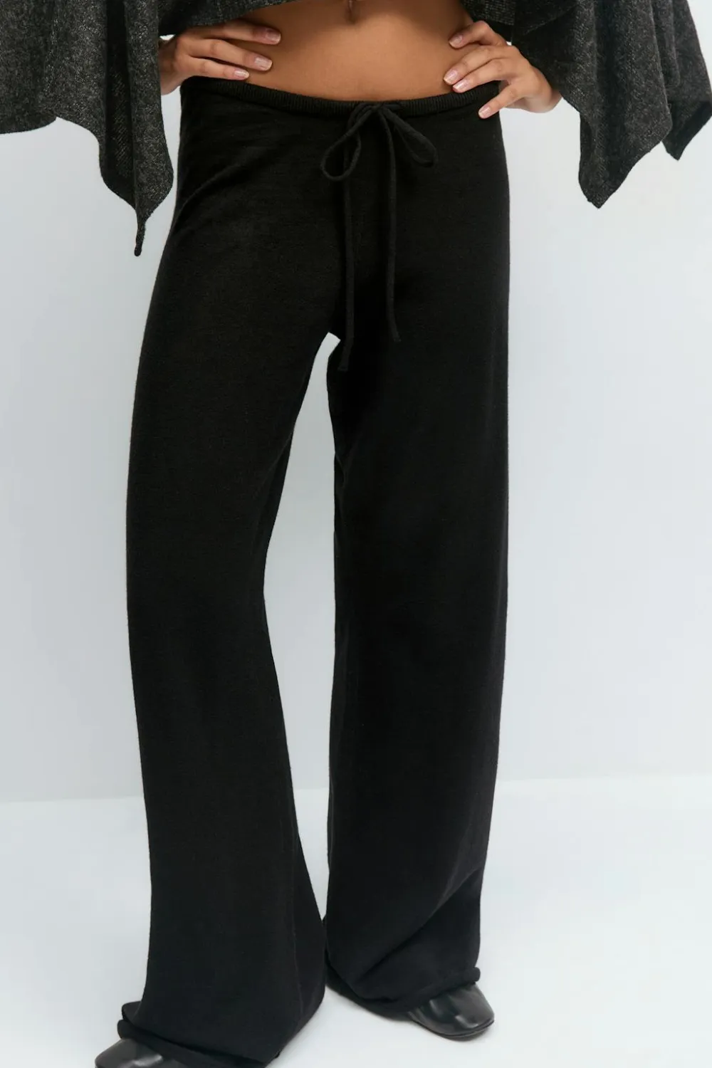 Gina Tricot Knitted trouer Svart Hot