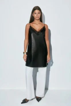 Gina Tricot ace detai pu dre Svart Hot