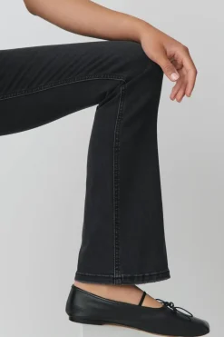 Gina Tricot Low waist bootcut jeans Svart Sale