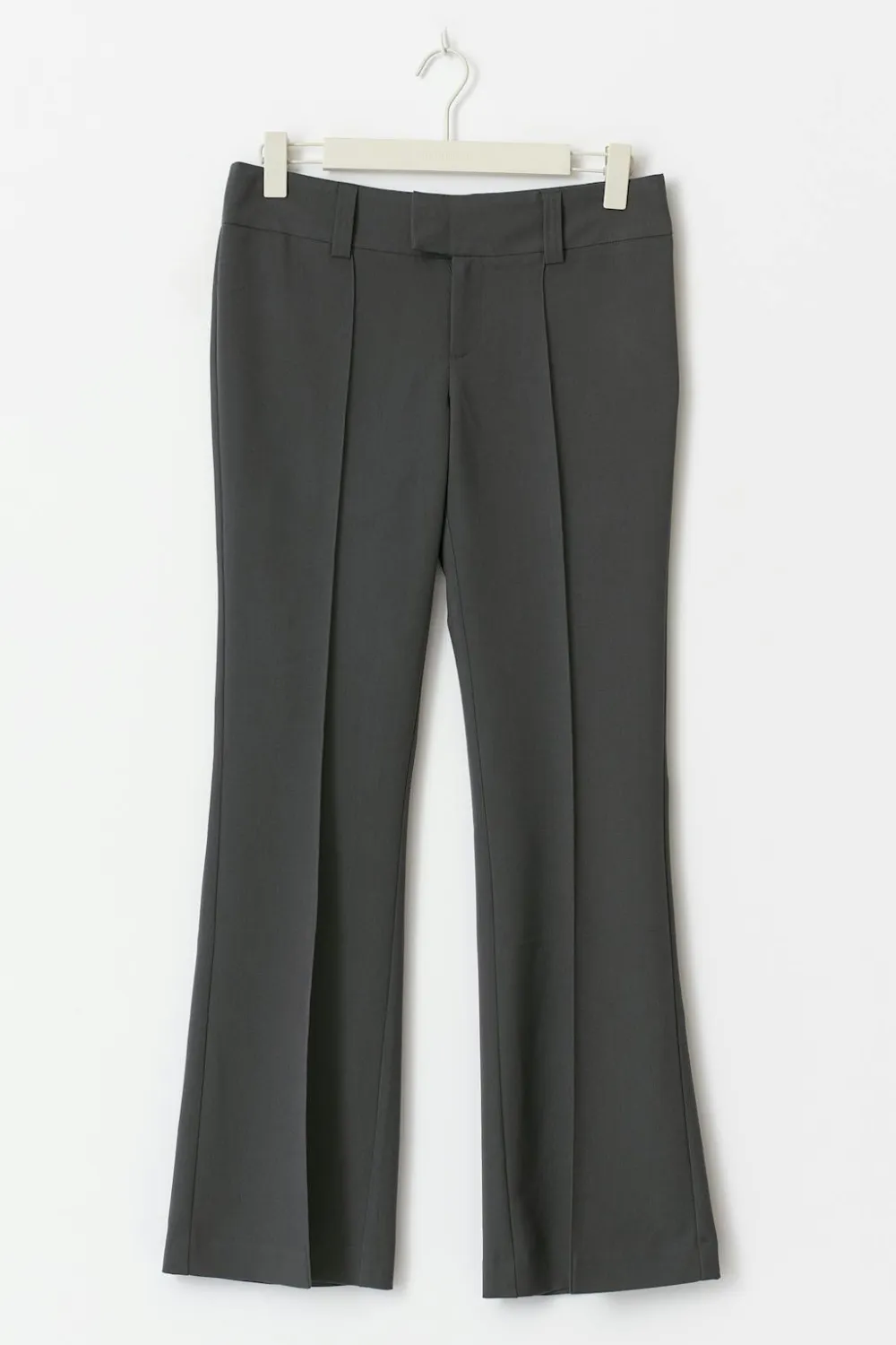 Gina Tricot Low waist bootcut trousers Grå Outlet