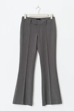 Gina Tricot Low waist bootcut trousers Grå Hot