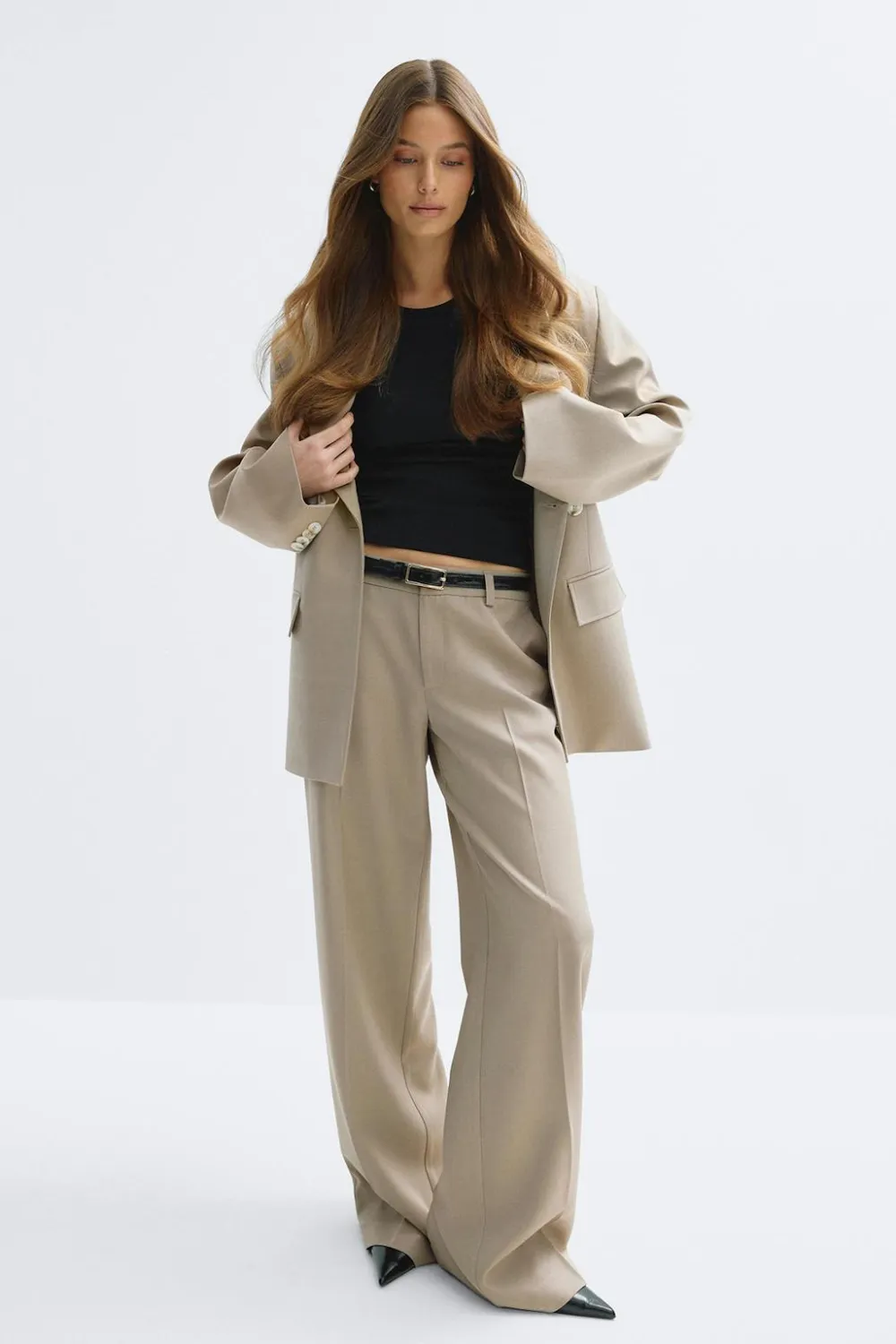 Gina Tricot Low waist trousers Beige Sale