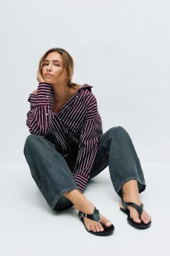 Gina Tricot Low wide jeans Svart Hot