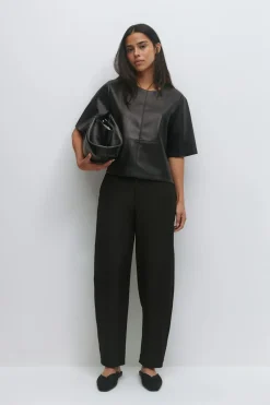 Gina Tricot Mid waist barrel trousers Svart Hot