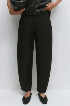 Gina Tricot Mid waist barrel trousers Svart Hot