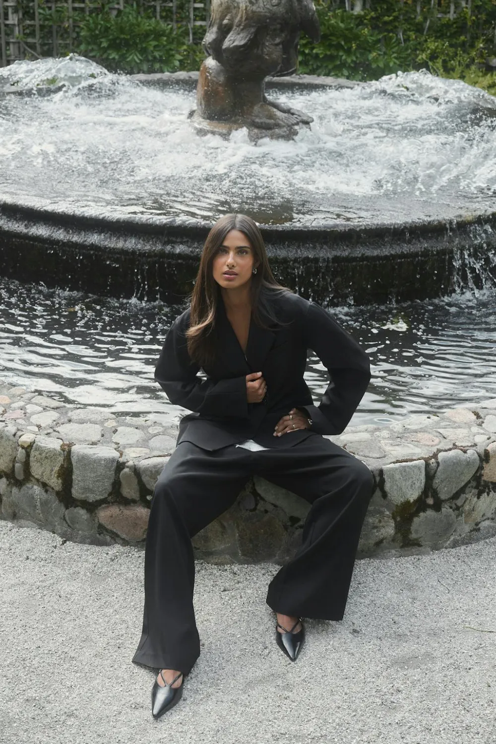 Gina Tricot Mid wide pleated trousers Svart Hot