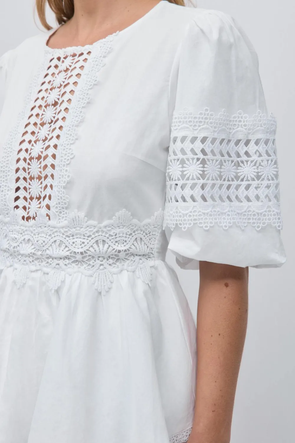 Gina Tricot Mini dress Hvit Hot