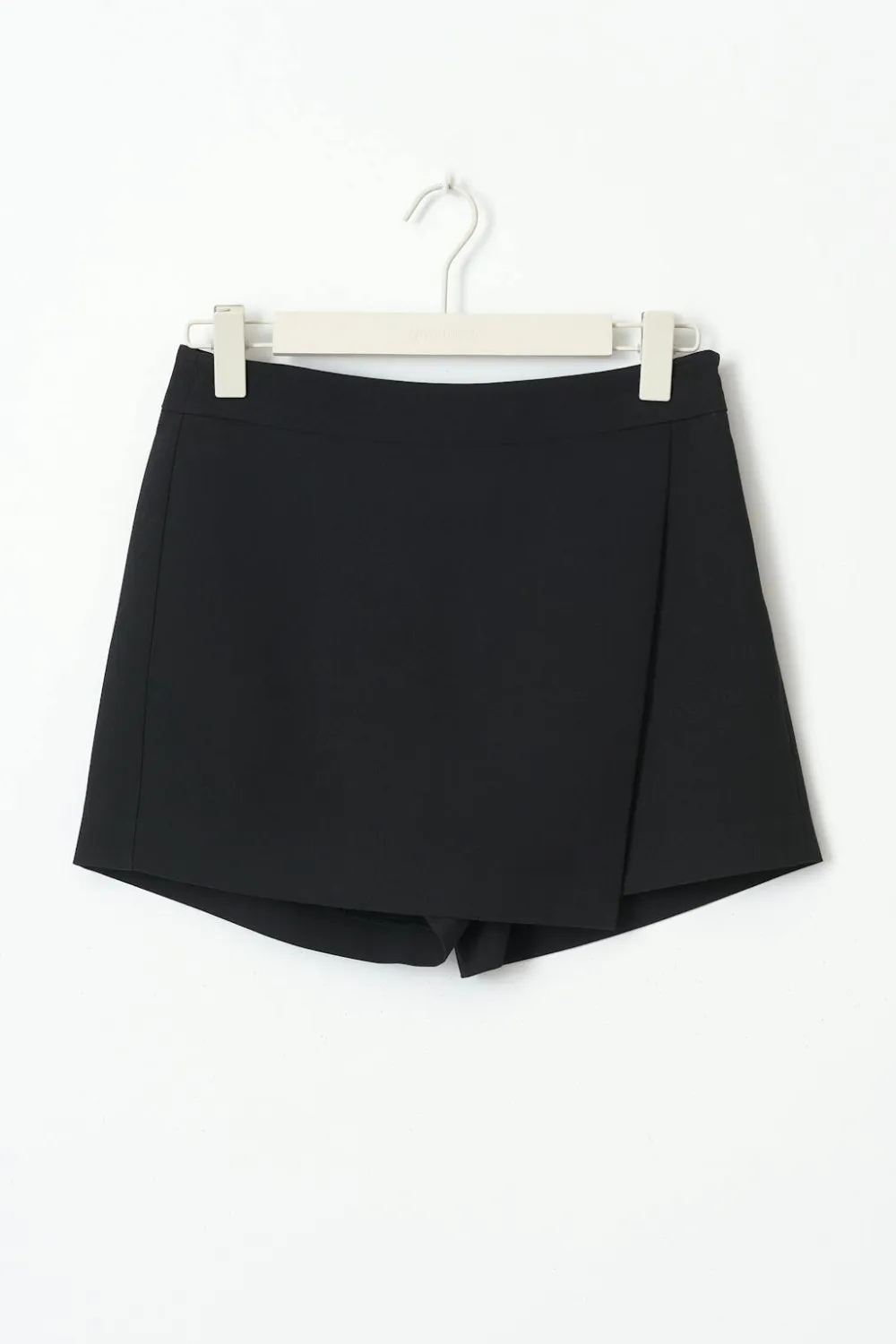Gina Tricot Mini wrap skort Svart Hot