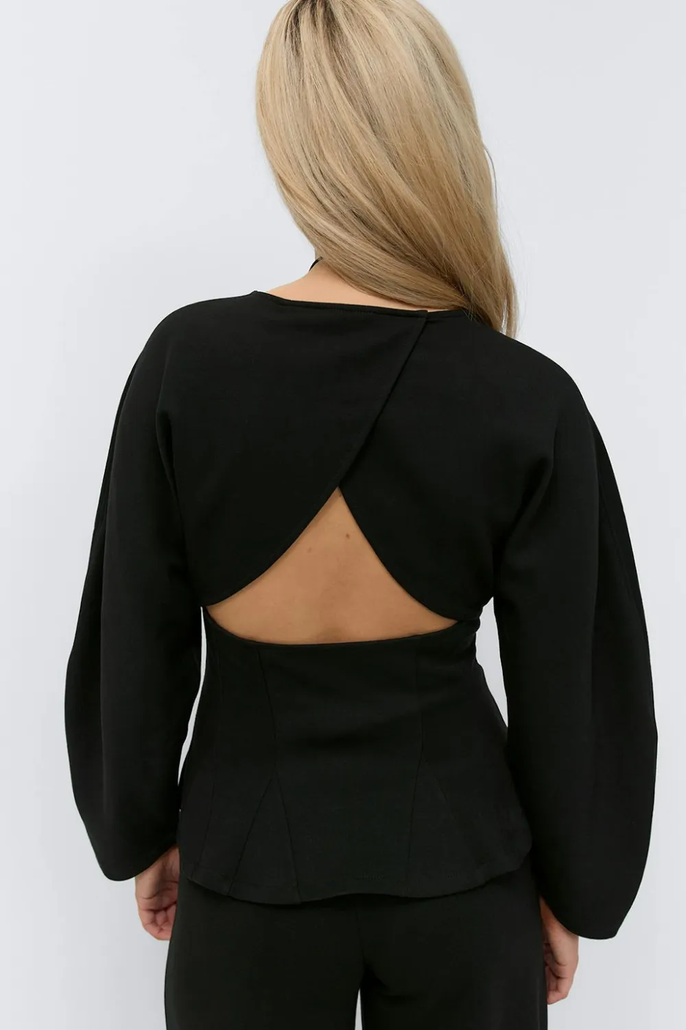 Gina Tricot Open back weater Svart