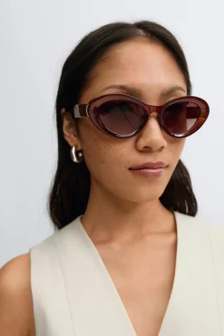 Gina Tricot Oval cat eye sunglasses Brun Clearance